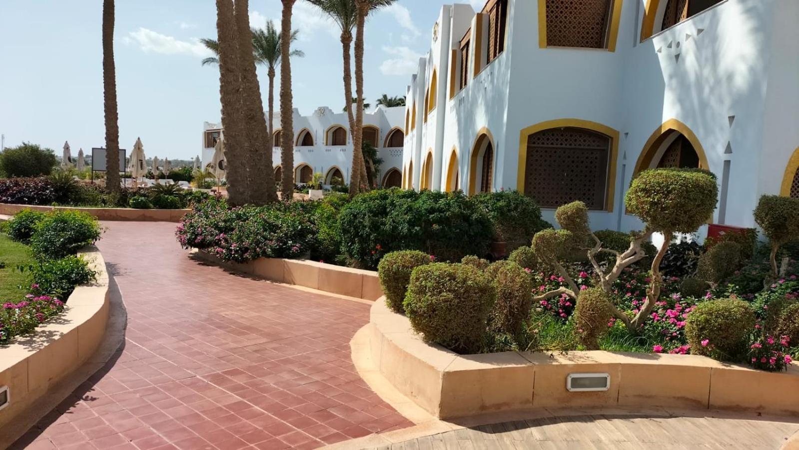 Отель Domina Coral Bay Prestige Шарм-эль-Шейх Экстерьер фото