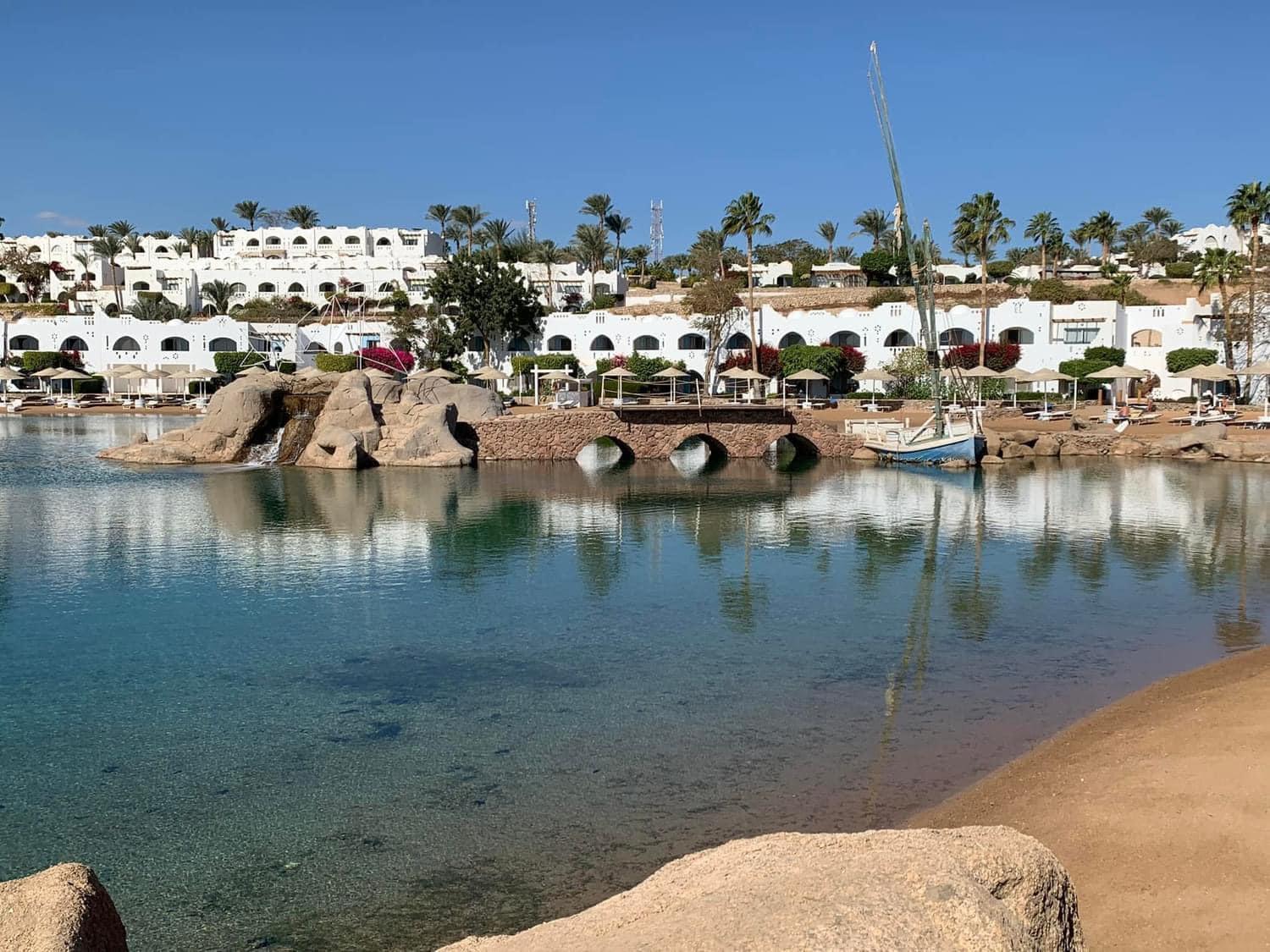 Отель Domina Coral Bay Prestige Шарм-эль-Шейх Экстерьер фото